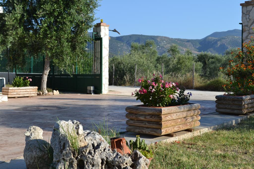 Agriturismo Antichi Ulivi Mattinata Luaran gambar