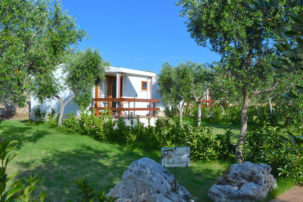 Agriturismo Antichi Ulivi Mattinata Luaran gambar