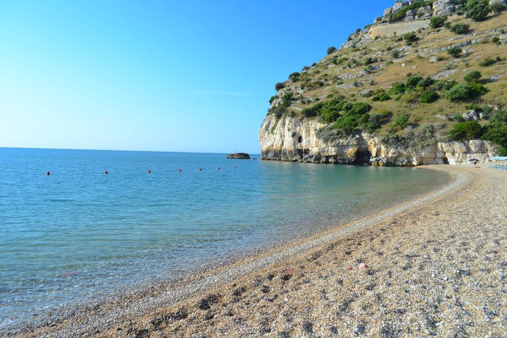 Agriturismo Antichi Ulivi Villa Mattinata Luaran gambar