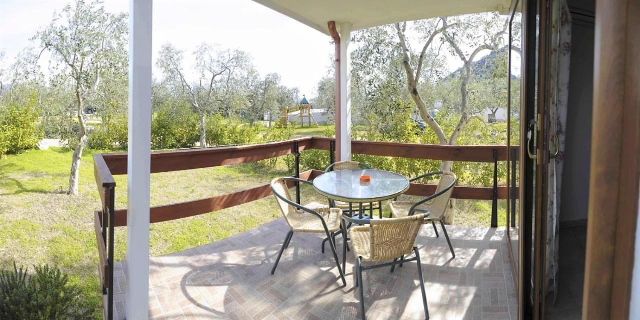 Agriturismo Antichi Ulivi Mattinata Luaran gambar
